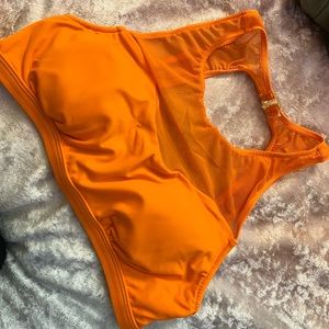 Venus bikini top, sports bra top